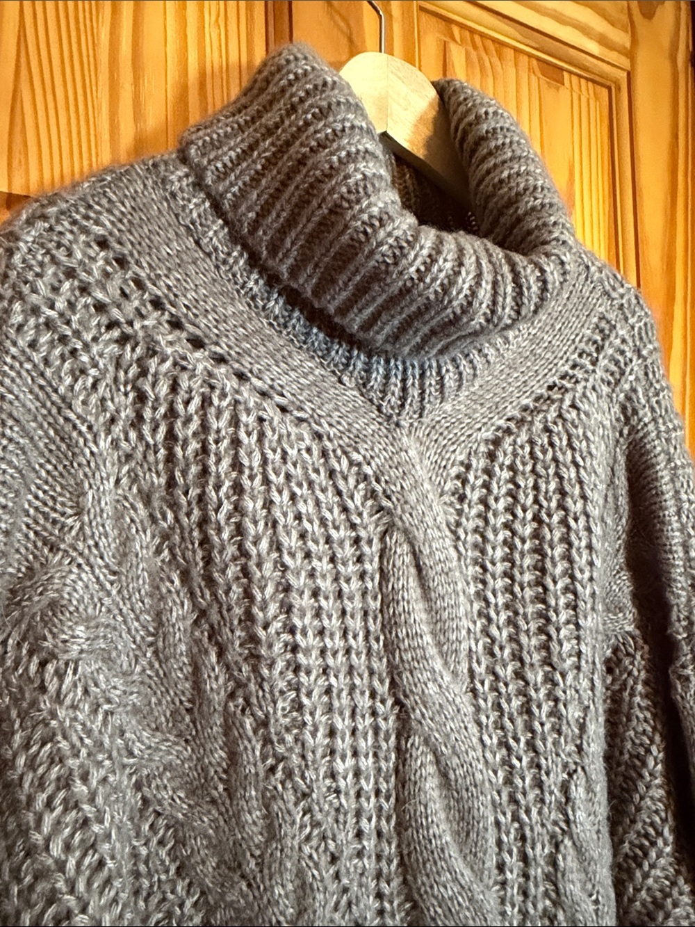 FATE Janice Cable Knit Turtleneck Sweater - Picture 3 of 7